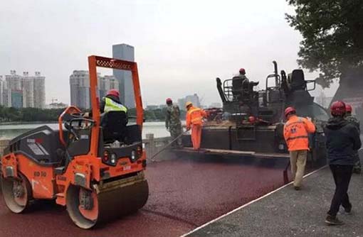 公園景區(qū)步行道彩色瀝青路面施工